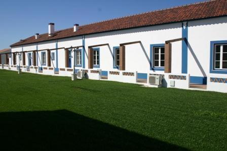 Monte Das Faias Cork Farm Hotel แกรนโดลา ภายนอก รูปภาพ