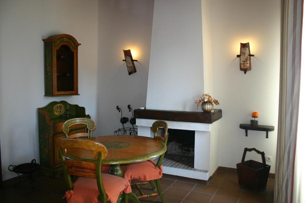 Monte Das Faias Cork Farm Hotel แกรนโดลา ห้อง รูปภาพ
