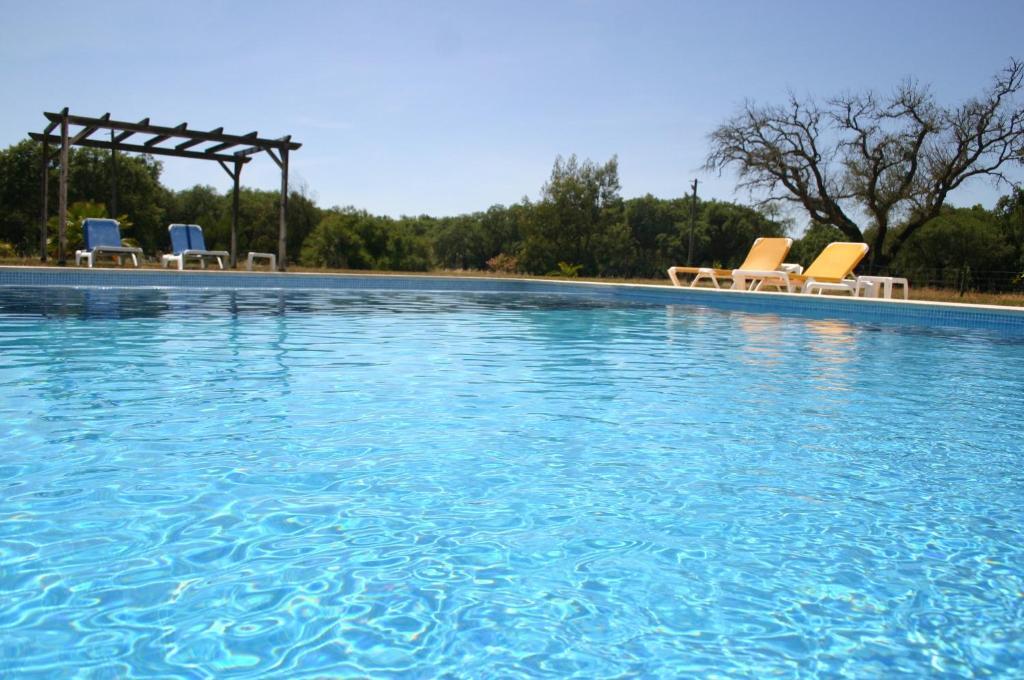 Monte Das Faias Cork Farm Hotel แกรนโดลา ภายนอก รูปภาพ