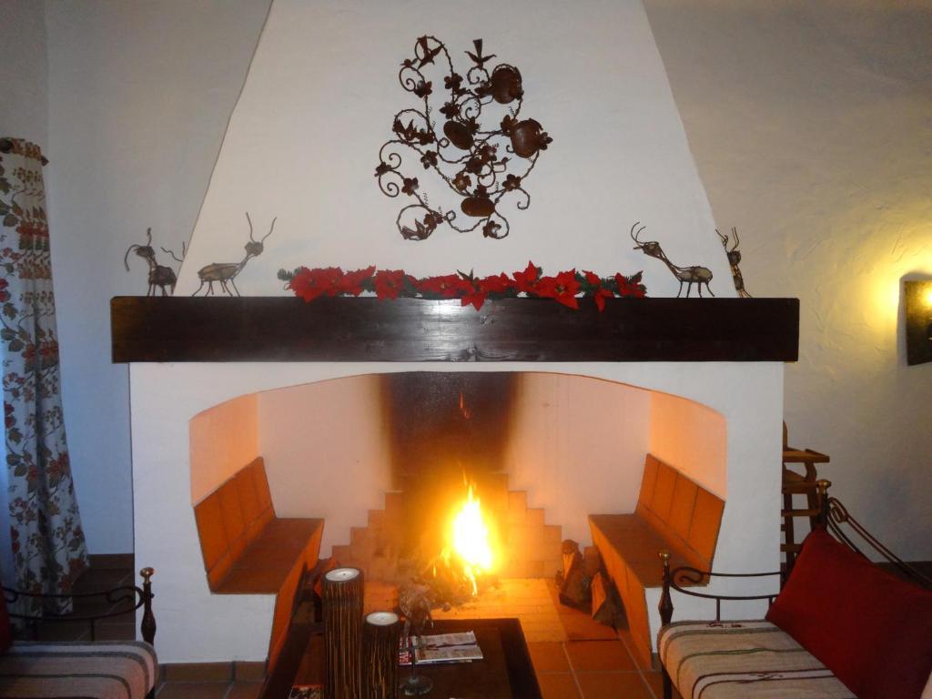 Monte Das Faias Cork Farm Hotel แกรนโดลา ภายนอก รูปภาพ